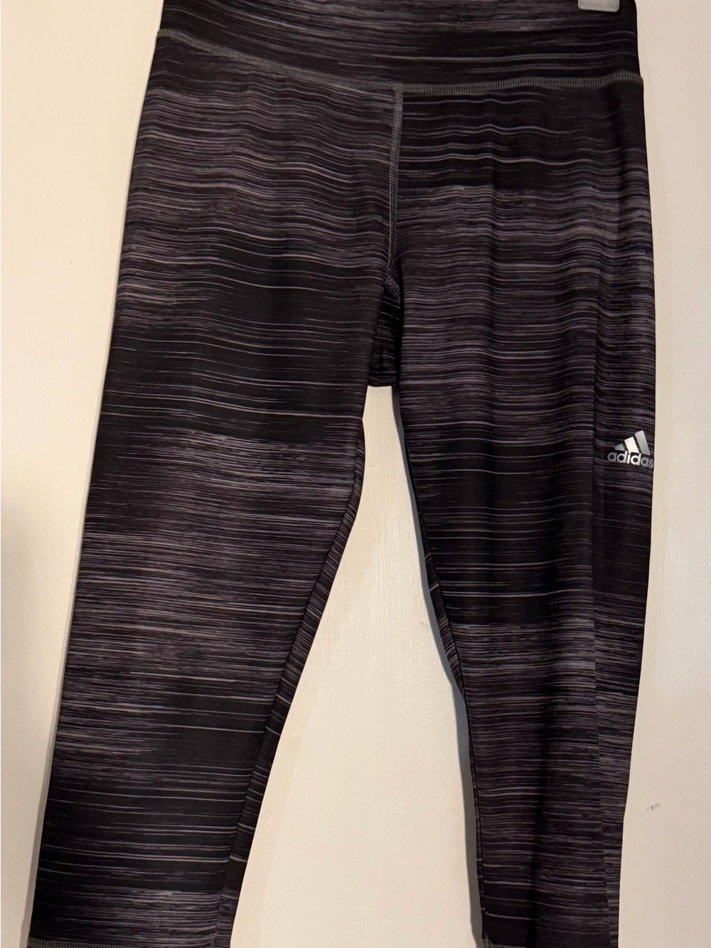 adidas crop/capri Black Space-Dye Capri Leggings